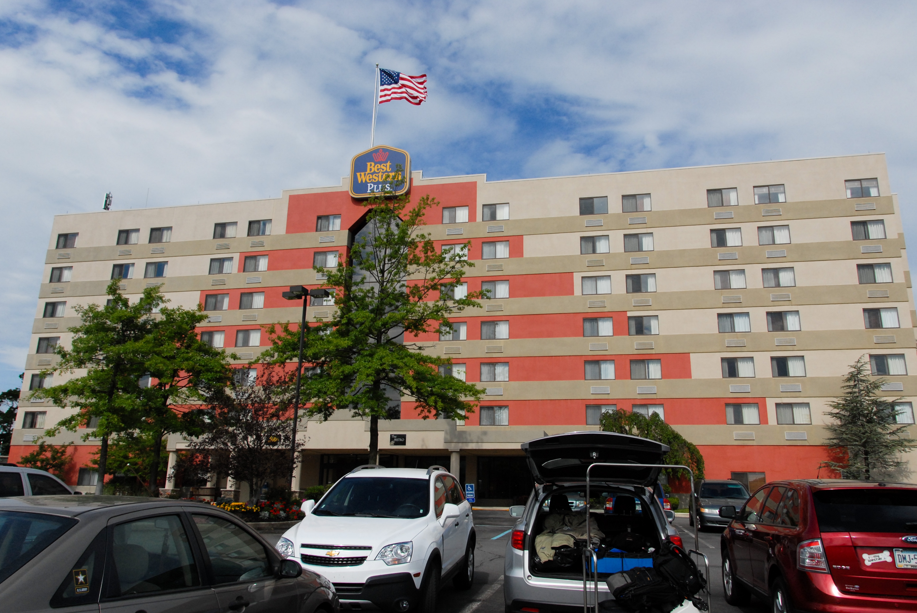 Best Western Plus East Mountain Inn & Suites