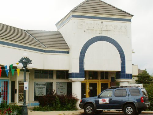 Closed Suit Store
